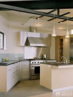 温馨简欧风格厨房地面瓷砖效果图片