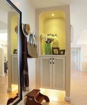 53平米小户型装修客厅玄关鞋柜装修效果图片大全