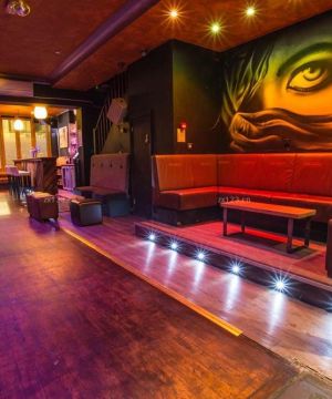 最新主题酒吧仿木地板地砖设计效果图欣赏