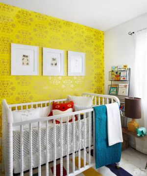 婴儿房金色墙面装修效果图片欣赏
