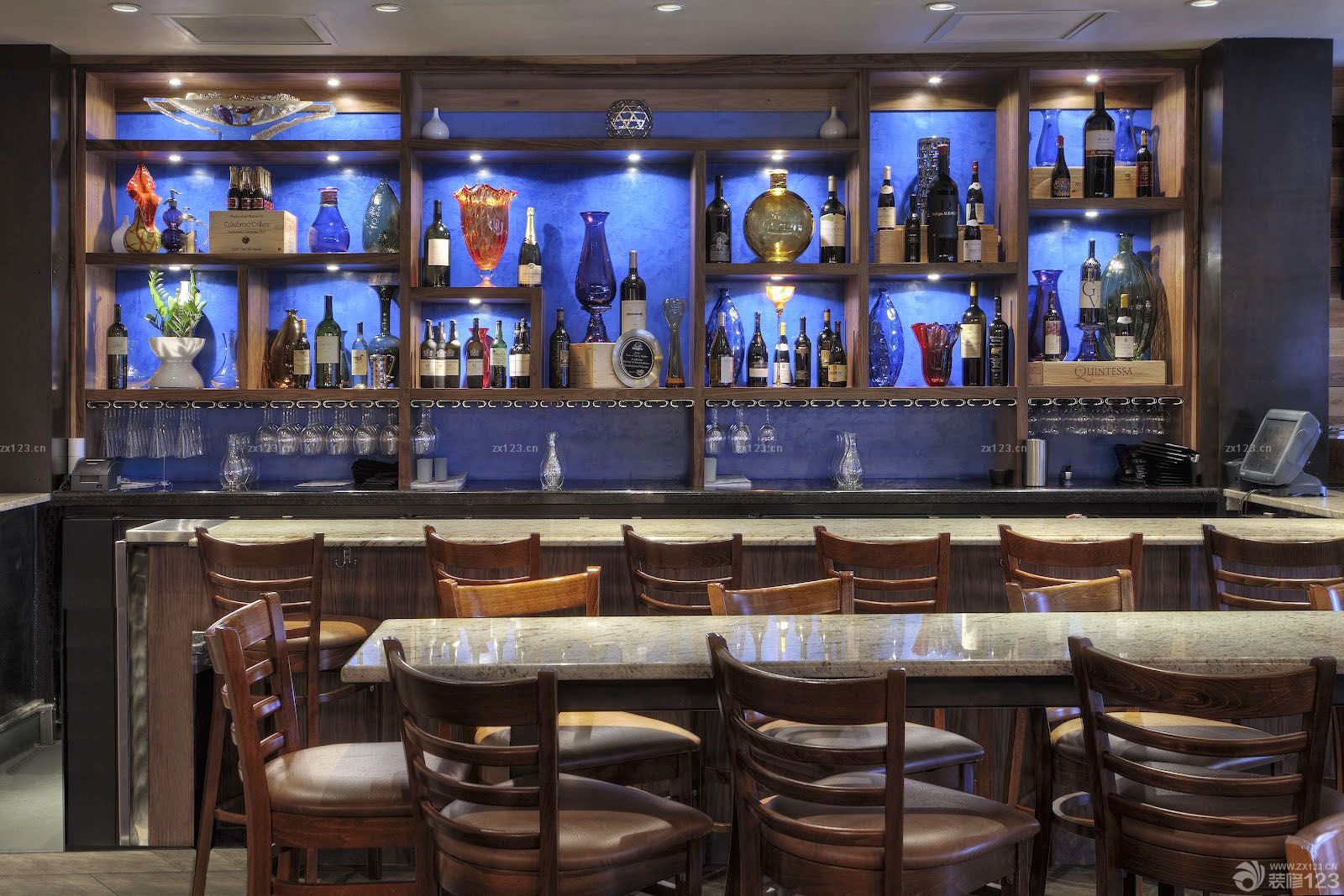 2025特色酒吧大理石台面装修实景图欣赏