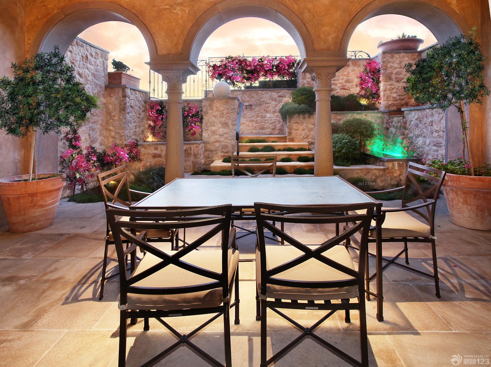 2025最新别墅内部折叠餐桌图片