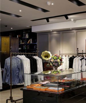 2025最新小面积服装店吊顶设计图片大全