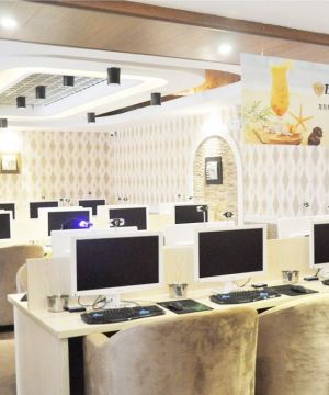 简欧风格小型网吧沙发椅子摆放图片大全