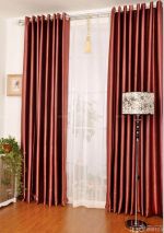 2025奢华小户型酒红色窗帘搭配图片展示