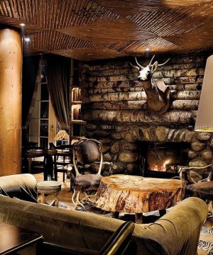 2025最新混搭风格家庭酒吧装修设计效果图