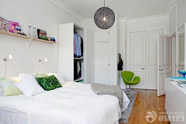 现代简约交换空间小户型卧室效果图片欣赏