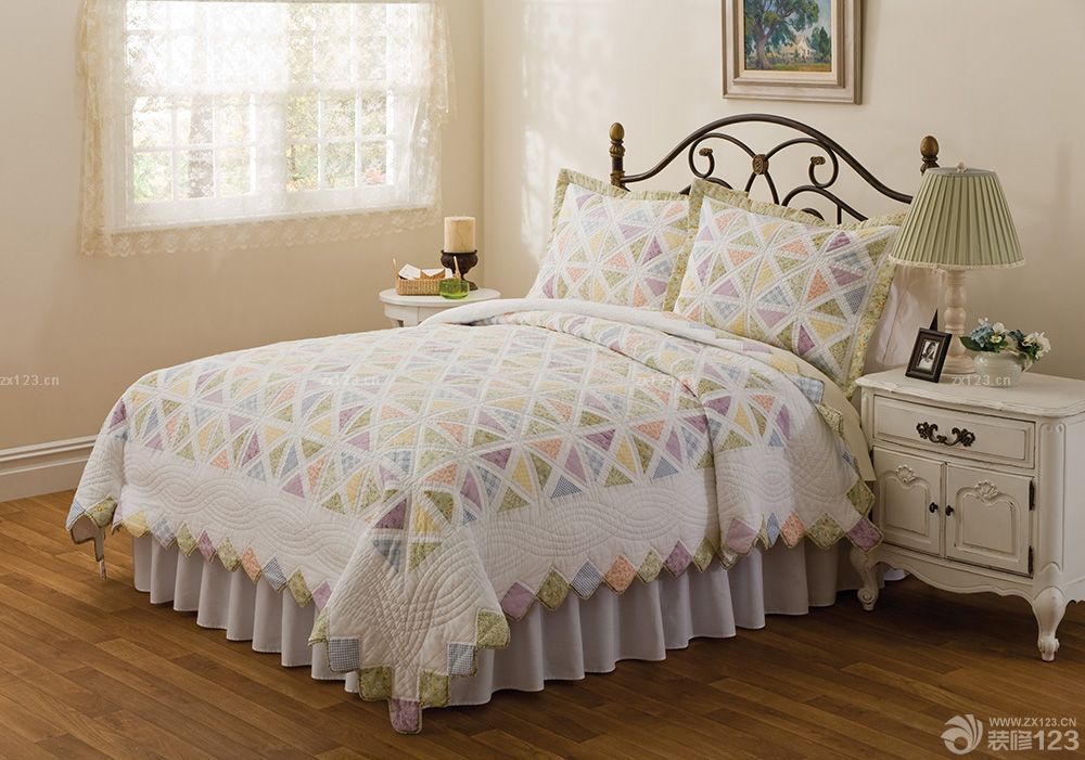 女孩卧室美式乡村床装修实景图