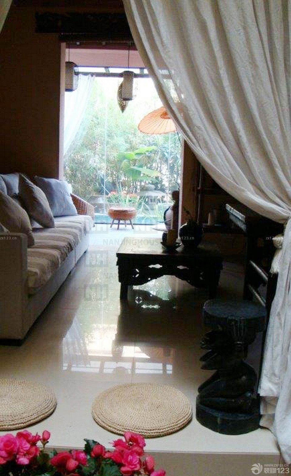 2025最新东南亚风格别墅室内设计图片