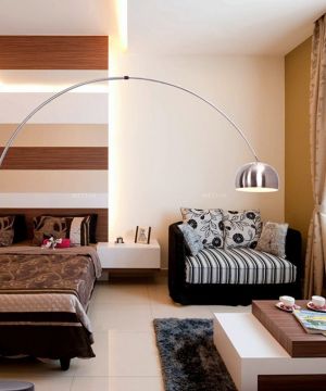 个性现代风格7平米卧室落地灯家装效果图欣赏