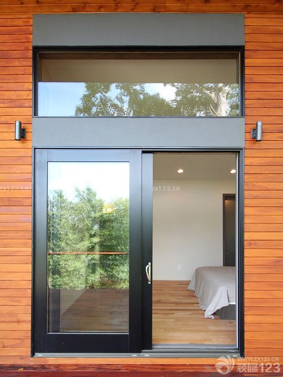 私人别墅卧室玻璃门装修效果图