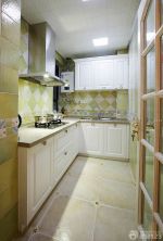 最新欧式田园风格厨房地面瓷砖铺贴效果图片