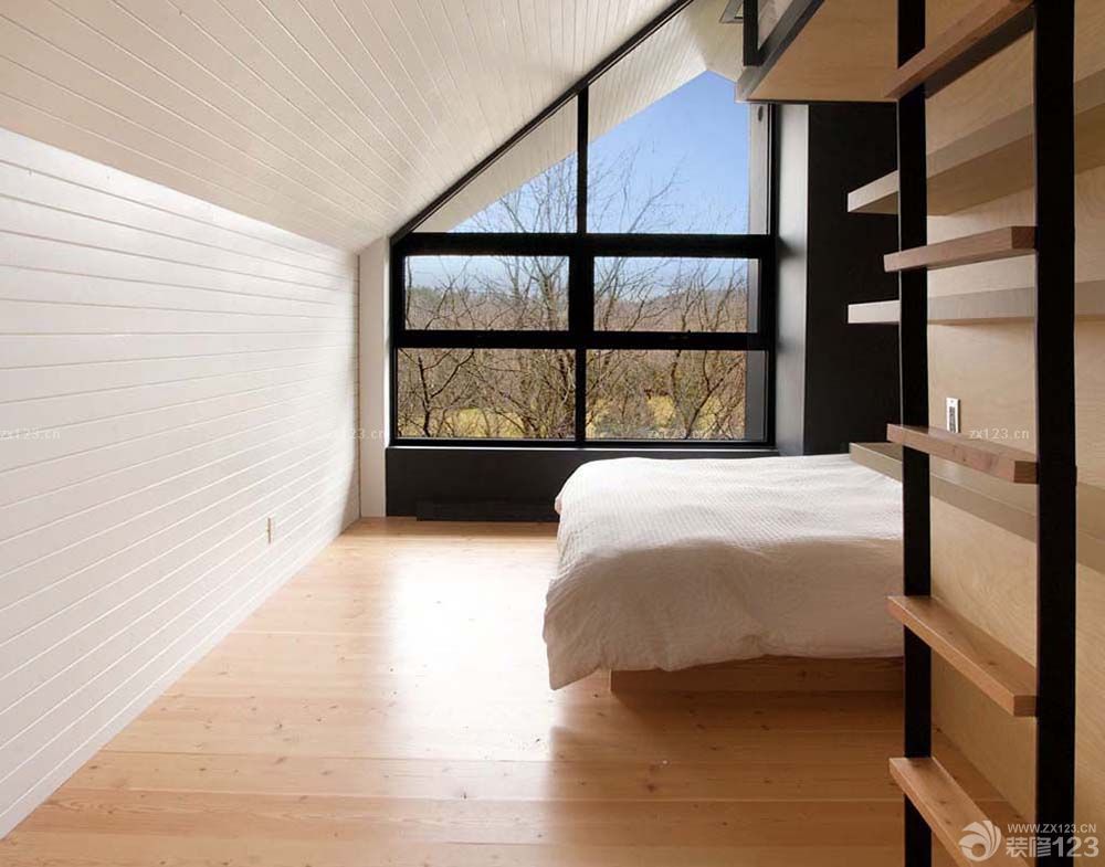 最新现代风格110平方房子斜顶阁楼装修图片