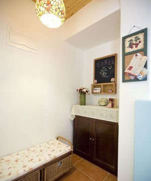 紧凑60平米现代家装棕色地砖装修实景图