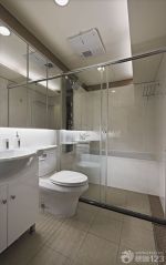 70平方家装卫生间玻璃隔断墙效果图 