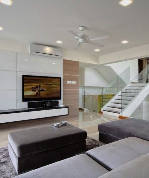 最新现代简约风格130平米跃层室内客厅装修图片