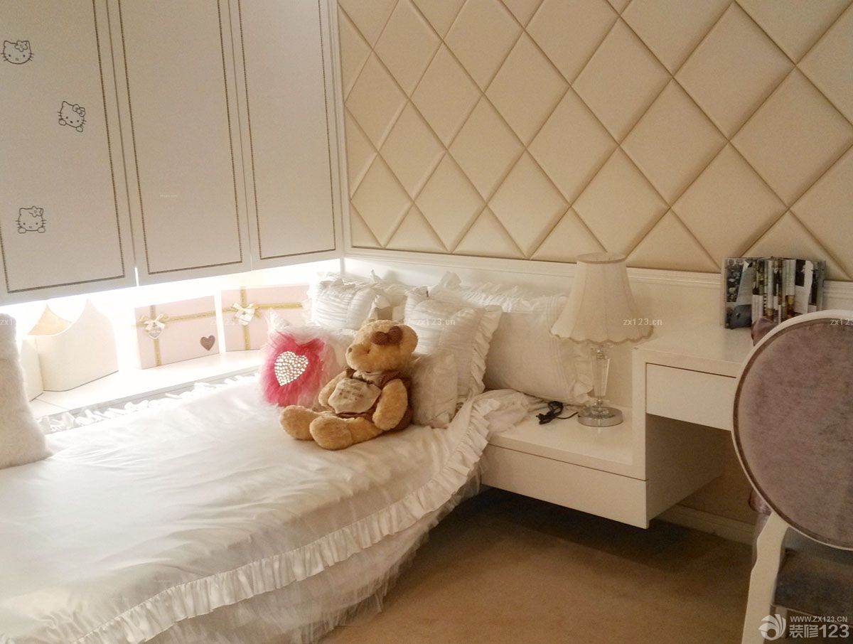 70平米两室一厅可爱儿童房间装修效果图片