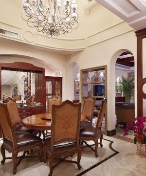 最新美式100平米餐厅餐桌椅子装修效果图片
