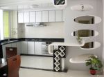 最新80多平米的房子开放式厨房隔断设计装修效果图