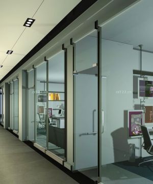 最新100平米办公室玻璃门装修效果图