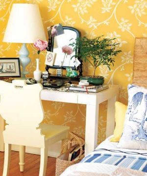 欧式风格卧室黄色墙面装修效果图片大全