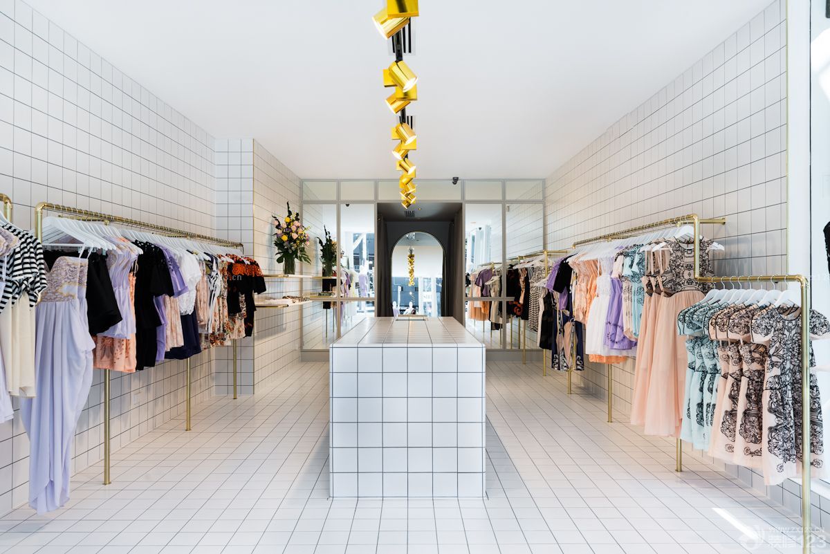 2025精品女装店面服装陈列装修样板