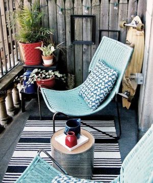 最新美式乡村小户型景观阳台装潢效果图欣赏