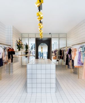 2025精品女装店面服装陈列装修样板