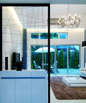 最新家庭装修混搭风格挑高客厅装修效果图