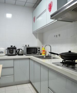 最新70平米两室一厅新房小厨房装修装饰效果图欣赏