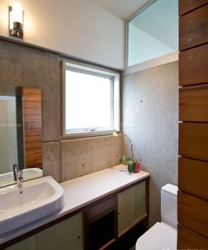 最新90平米三室一厅房屋小卫生间装修效果图欣赏