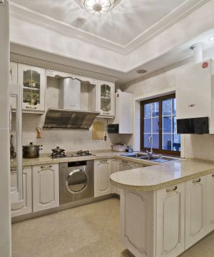 最新70平米小户型厨房白色整体橱柜装修效果图大全