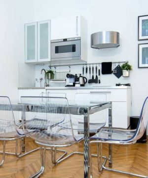 最新精致60平米小户型装修预算1万小厨房设计图片