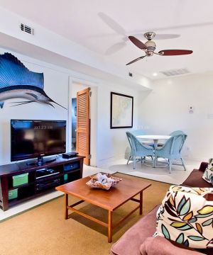 时尚混搭旧房子客厅墙面装饰装修效果图片