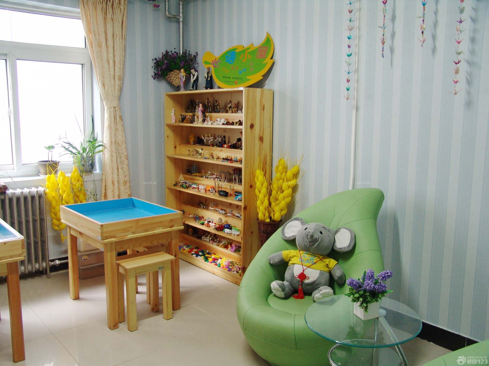 最新80后小屋绿色儿童房装修效果图