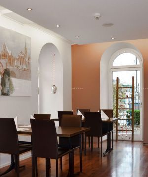 最新饭店室内个性橙色墙面装修效果图