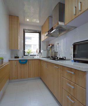 家装80平米简约厨房橱柜装修效果图片欣赏2023