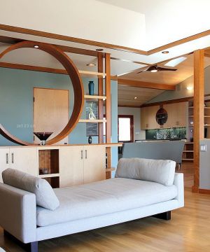 现代时尚小型房子家装隔断设计装修效果图片