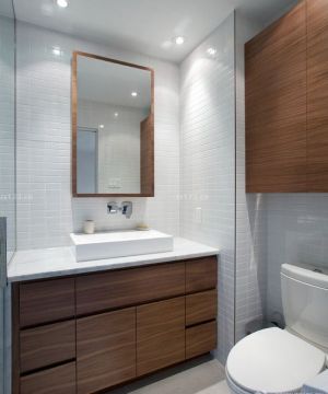 最新90平小三房卫生间瓷砖装修案例大全