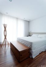 北欧风格简单卧室室内装饰设计图片
