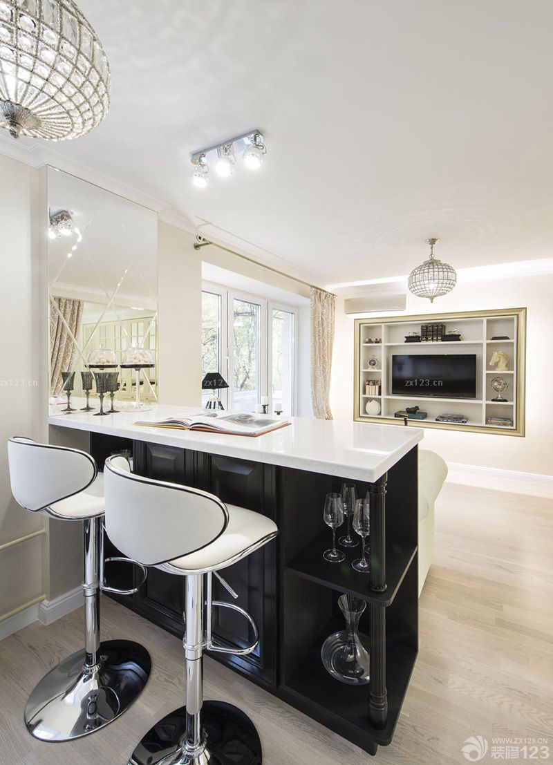 时尚四室二厅吧台设计装修效果图大全