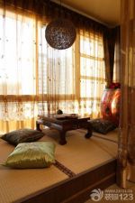 2025混搭风阳台榻榻米装修效果图欣赏