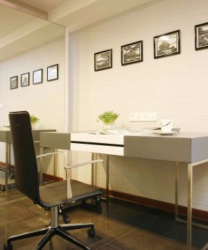 90平三居室书房镜面背景墙装修效果图片大全