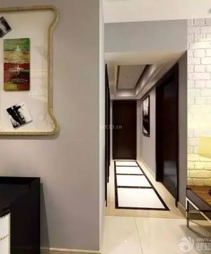 90平三居室走廊玄关装修效果图片大全