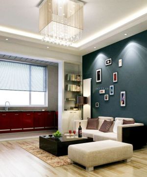 最新60平米两室一厅小户型客厅沙发背景墙装修图片