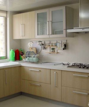 90平米小户型厨房现代风格橱柜装修效果图欣赏