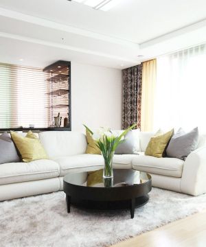 最新80几平方房屋客厅转角沙发装修效果图片