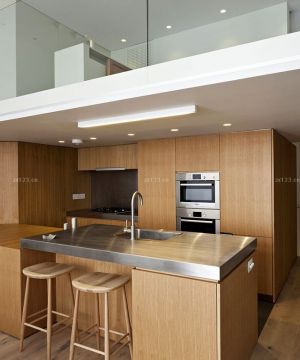 混搭风格别墅实木橱柜装修设计图片大全