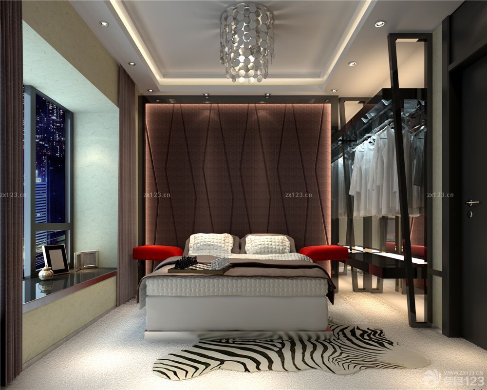 最新主卧室衣柜玻璃门装修图片2025