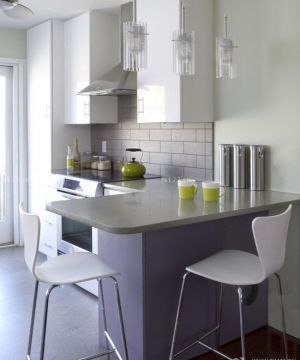 最新美式简约风格90小户型厨房吧台装修样板房